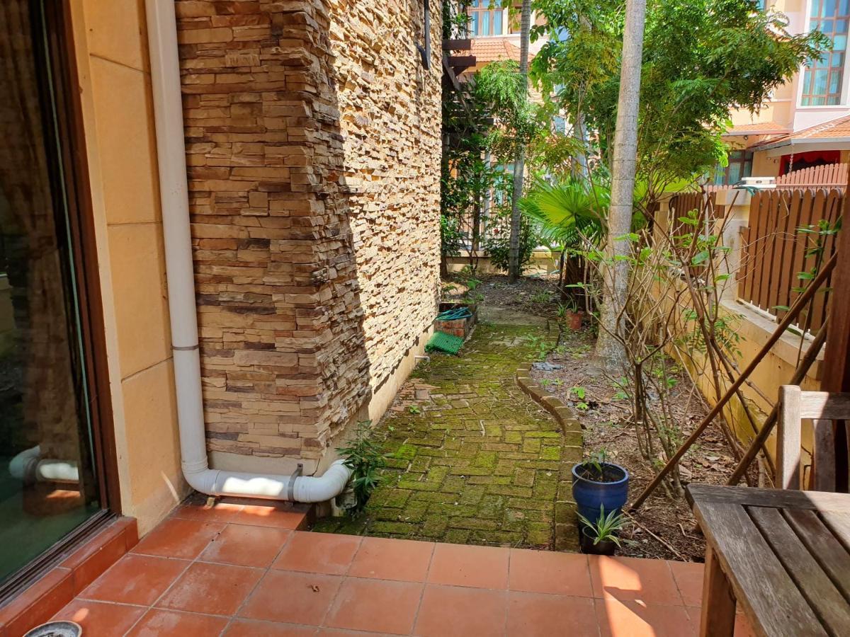 Eden Cosy Living Διαμέρισμα Batu Feringgi Εξωτερικό φωτογραφία